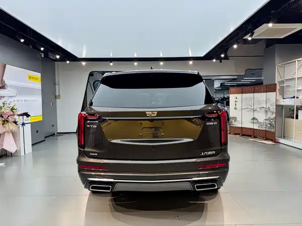 Cadillac XT6 2023