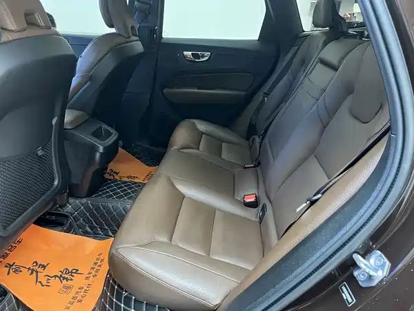 Volvo XC60 2019