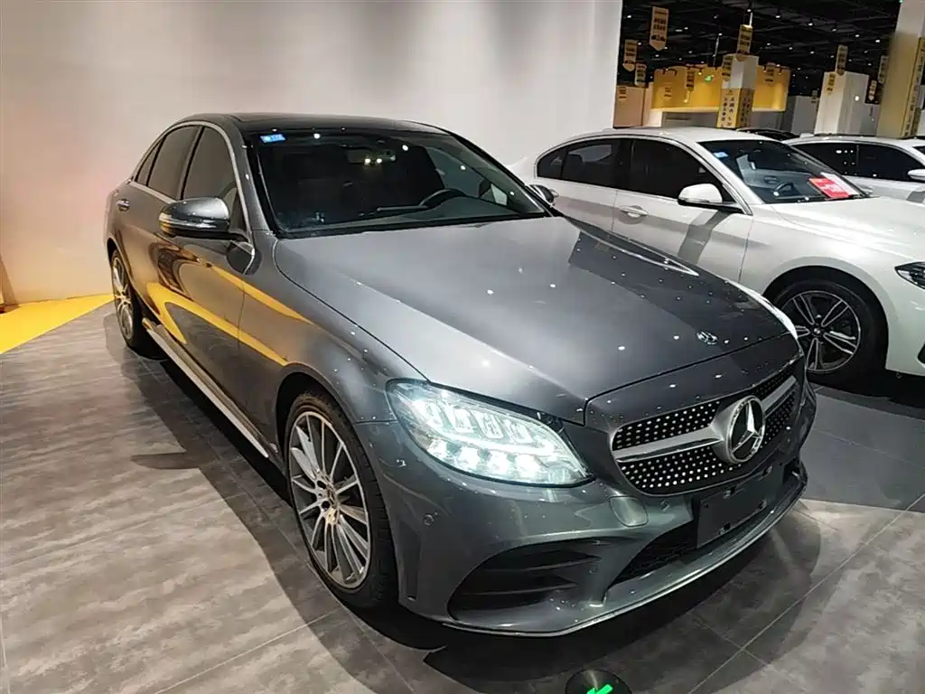 Mercedes-Benz C-Class 2019 — фото 4