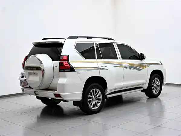 Toyota Prado 2019