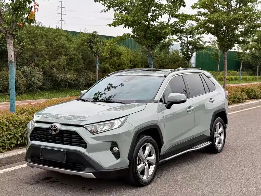 Toyota RAV4 2022
