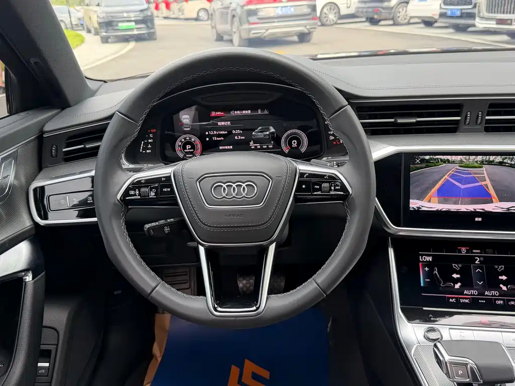 Audi A6L 2023 — фото 14