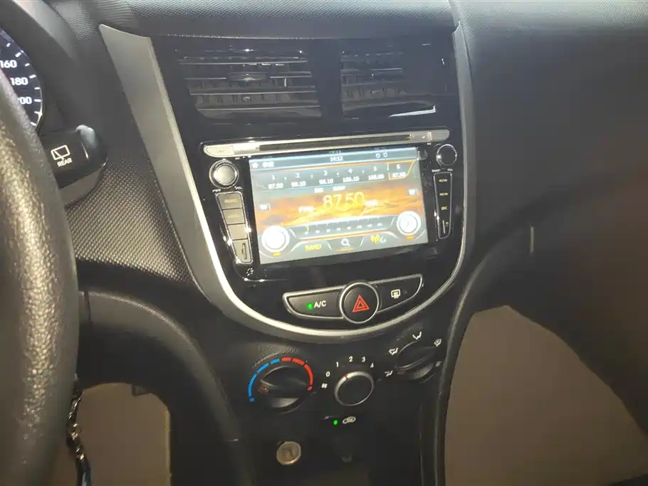 Hyundai Ruiyi 2015 — фото 13
