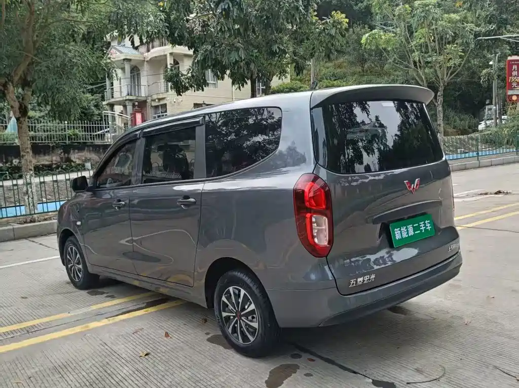 Wuling Hongguang New Energy 2025 — фото 13