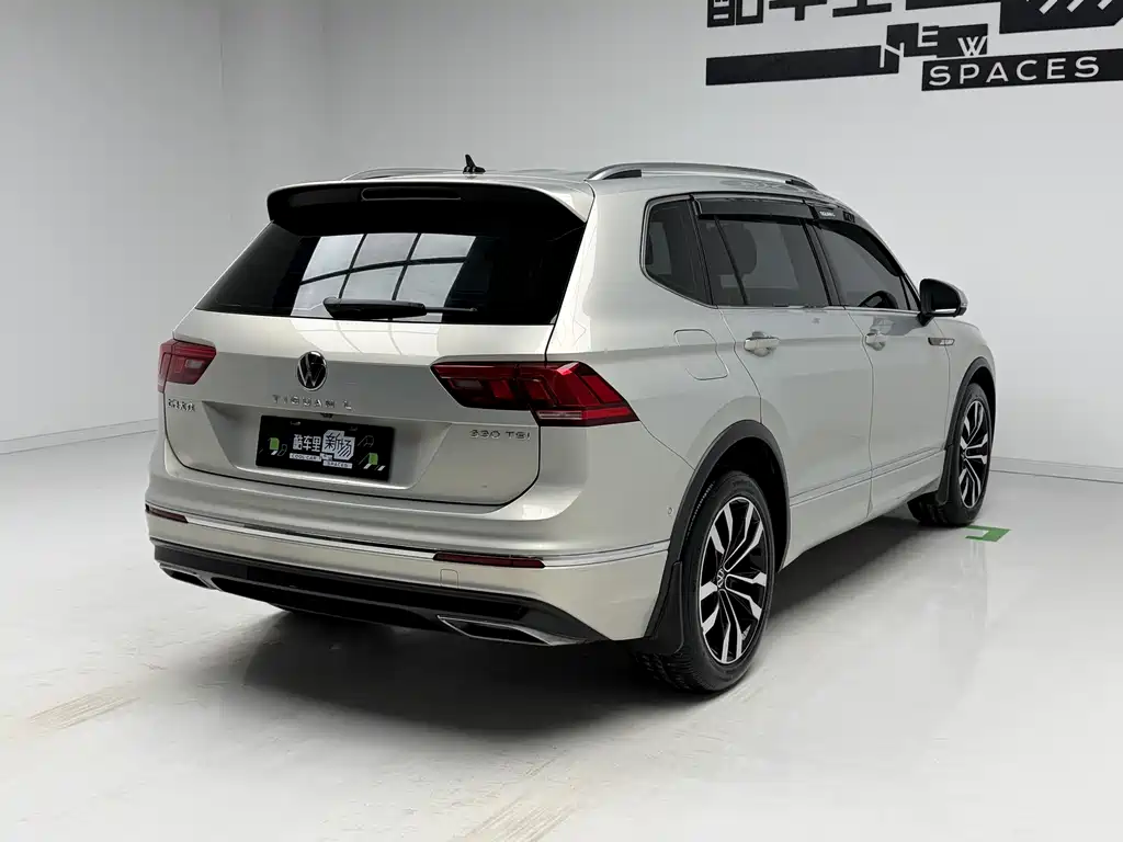 Volkswagen Tiguan L 2021 — фото 4