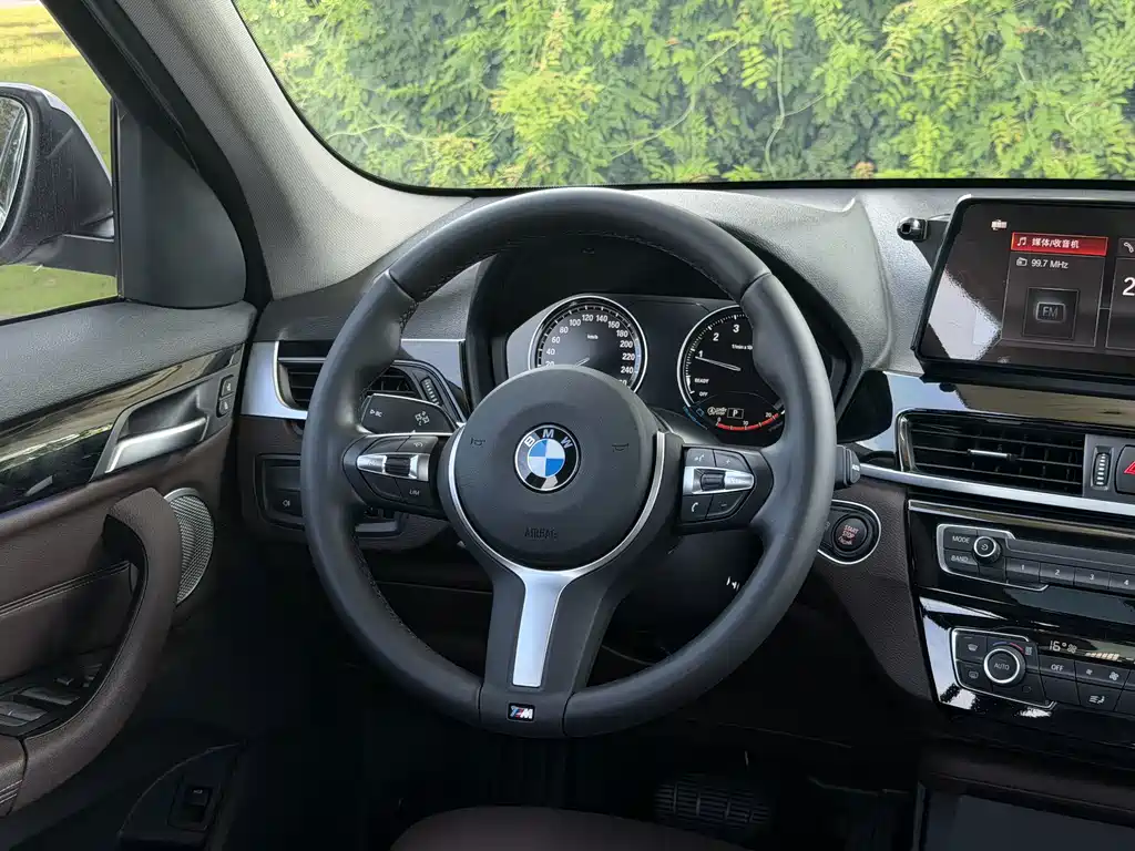 BMW X1 2022