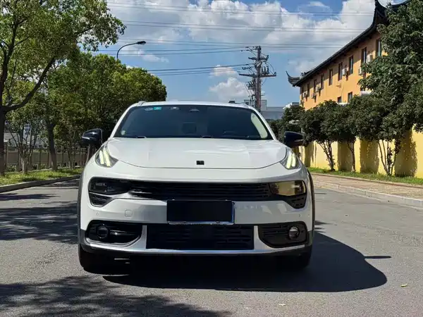 Lynk & Co 02 2018
