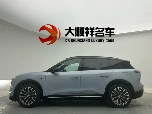 NIO ES6 2025