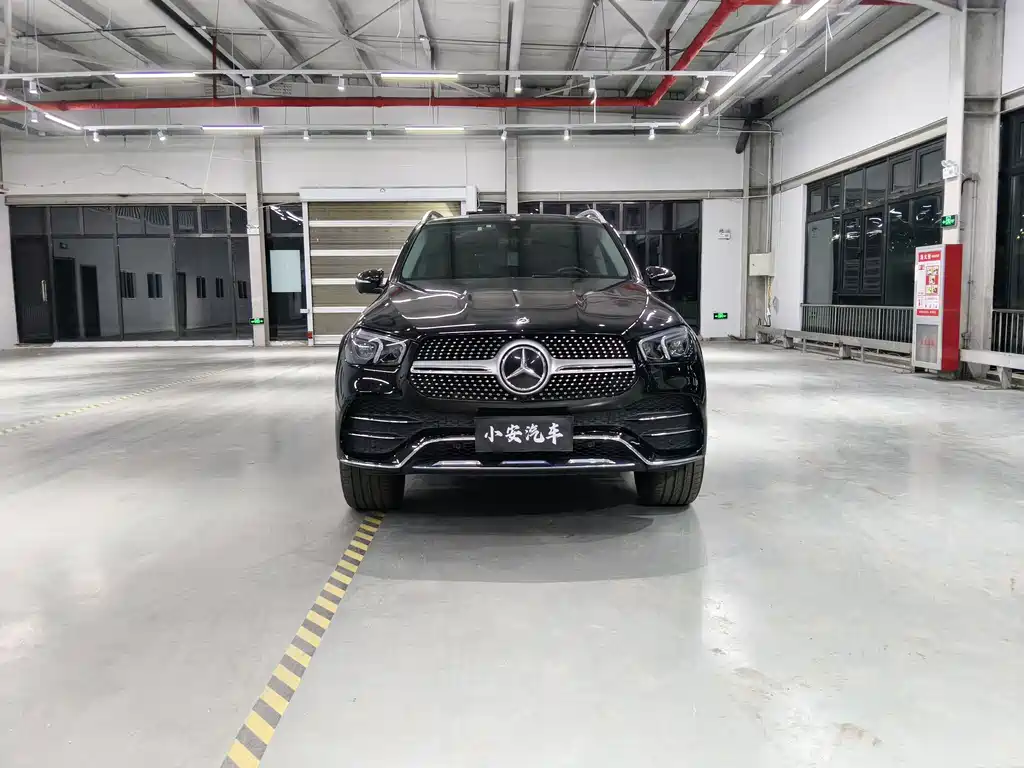 Mercedes-Benz GLE 2021 — фото 1
