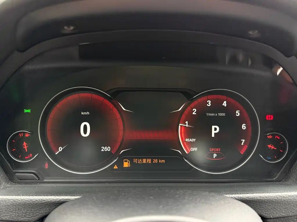 BMW 3 Series 2018 — фото 10