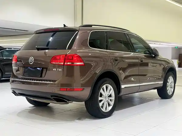 Volkswagen Touareg 2014