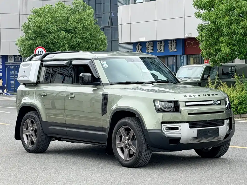 Land Rover Defender 2020 — фото 2