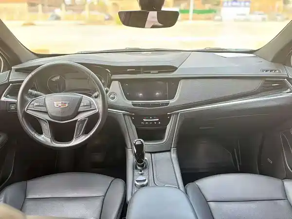 Cadillac XT5 2021