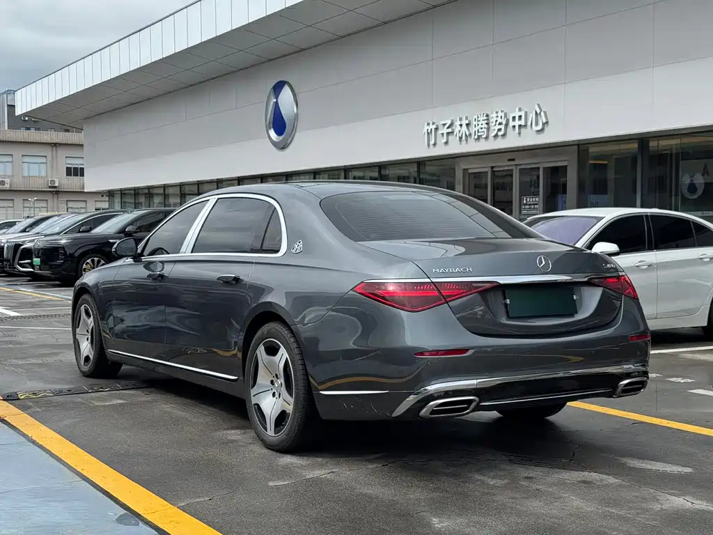 Mercedes-Benz Maybach S-Class 2026