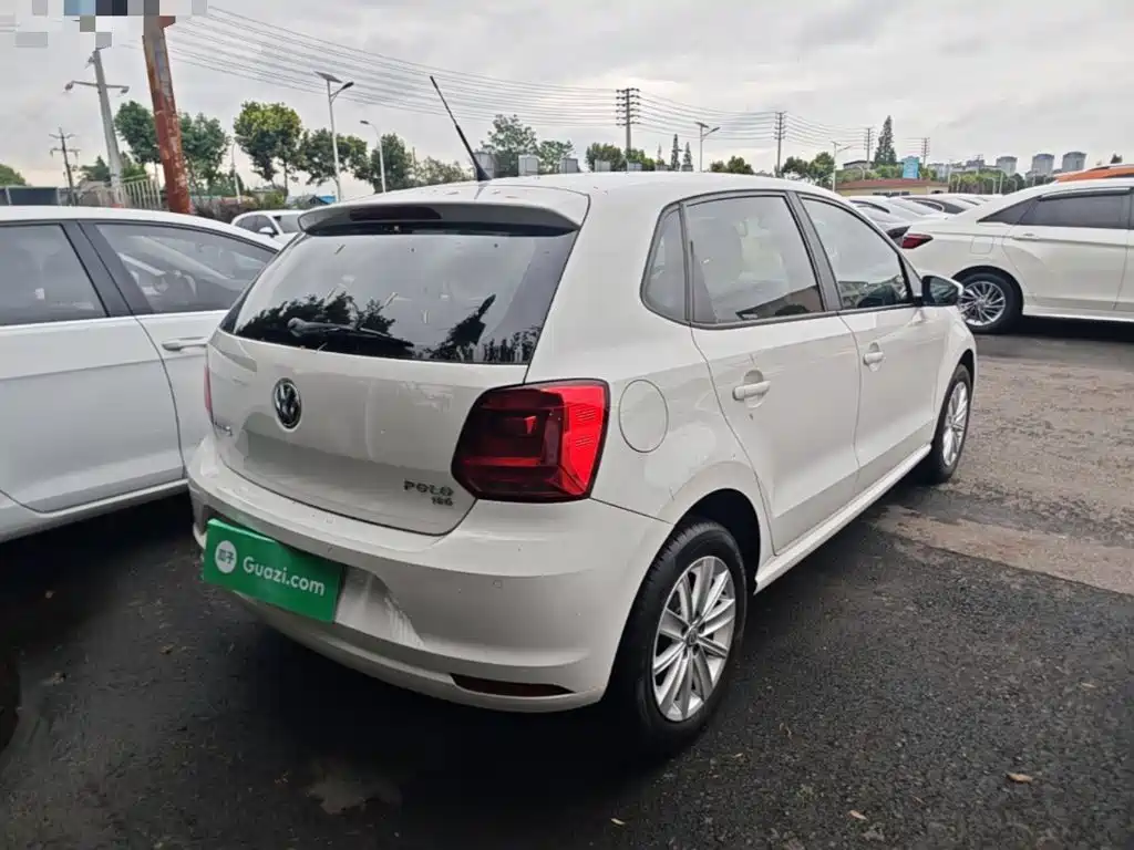 Volkswagen Polo 2016