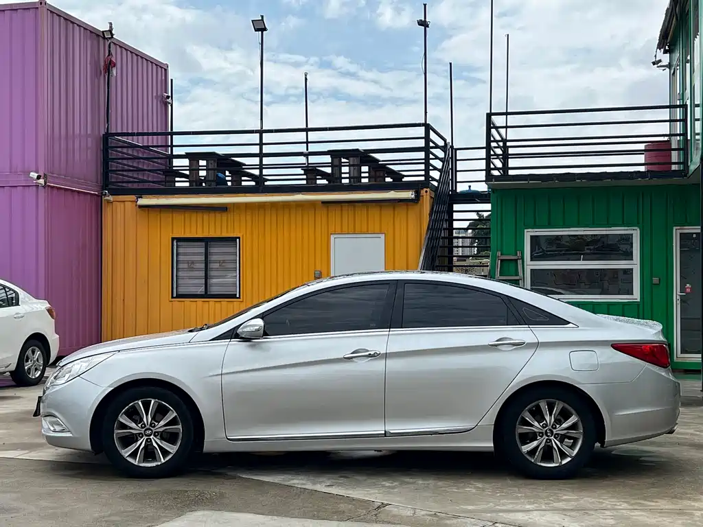 Hyundai Sonata 2015 — фото 3