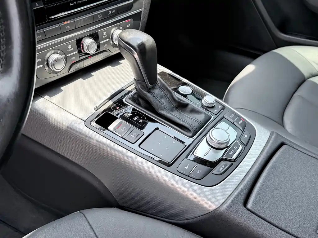 Audi A6L 2017 — фото 11