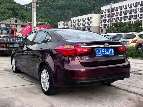 Kia K3 2015