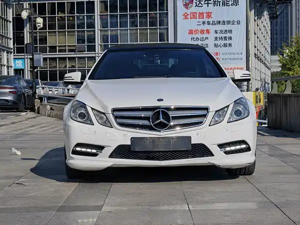 Mercedes-Benz E-Class 2012