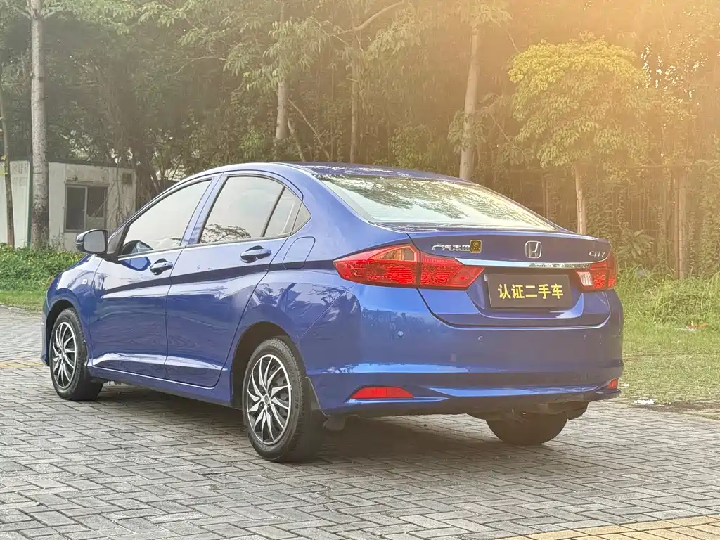 Honda City 2015 — фото 17