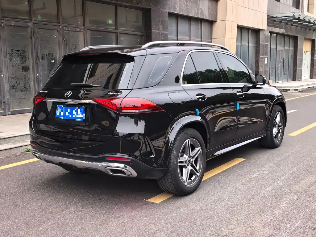 Mercedes-Benz GLE 2021