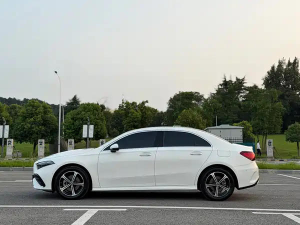 Mercedes-Benz A-Class 2024