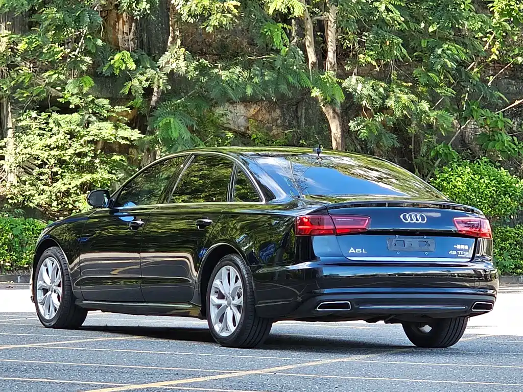 Audi A6L 2017 — фото 11