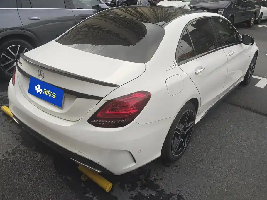 Mercedes-Benz C-Class 2021