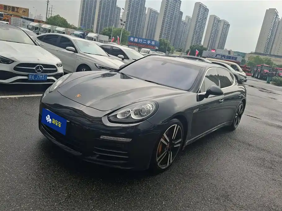 Porsche Panamera 2014