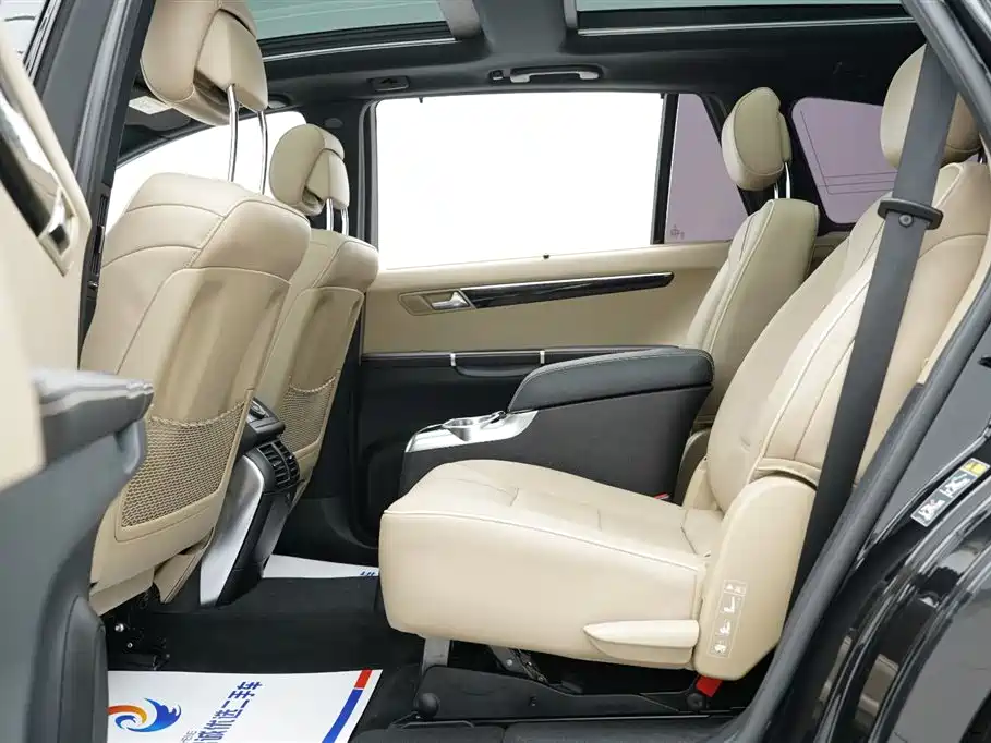 Mercedes-Benz R-Class 2015 — фото 10
