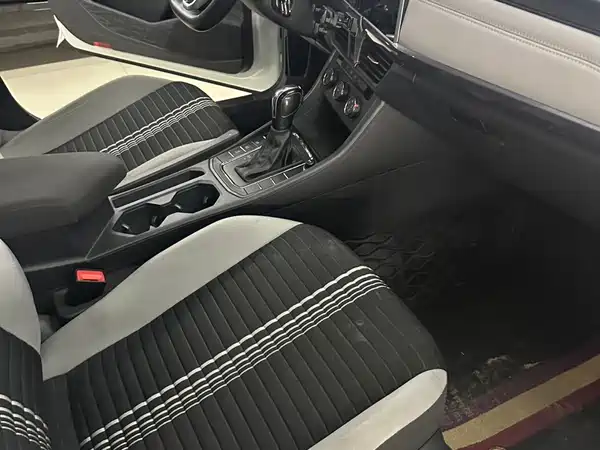 Volkswagen Bora 2023