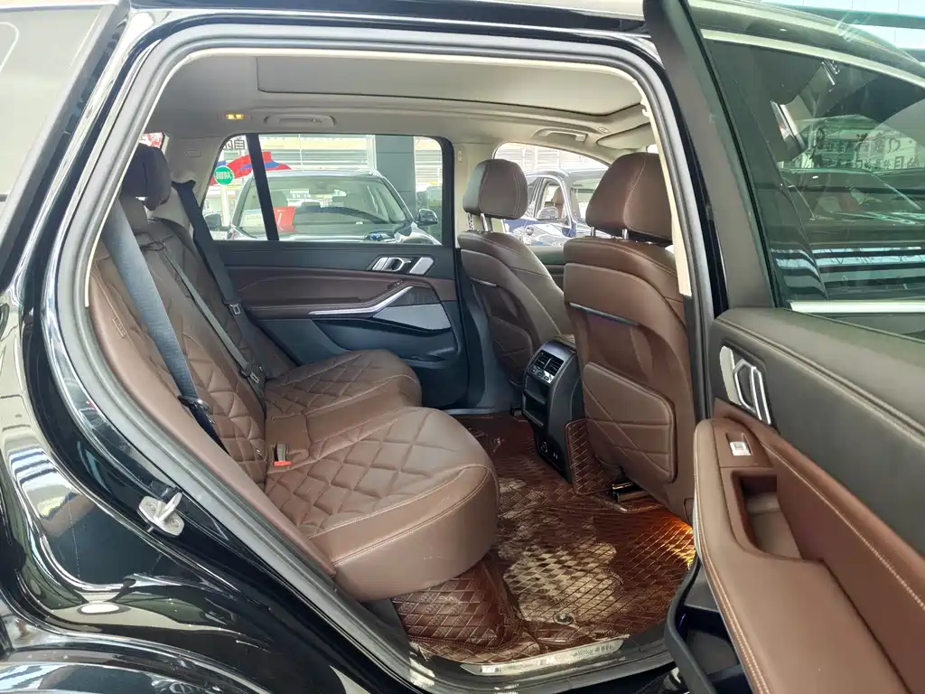 BMW X5 2023 — фото 14