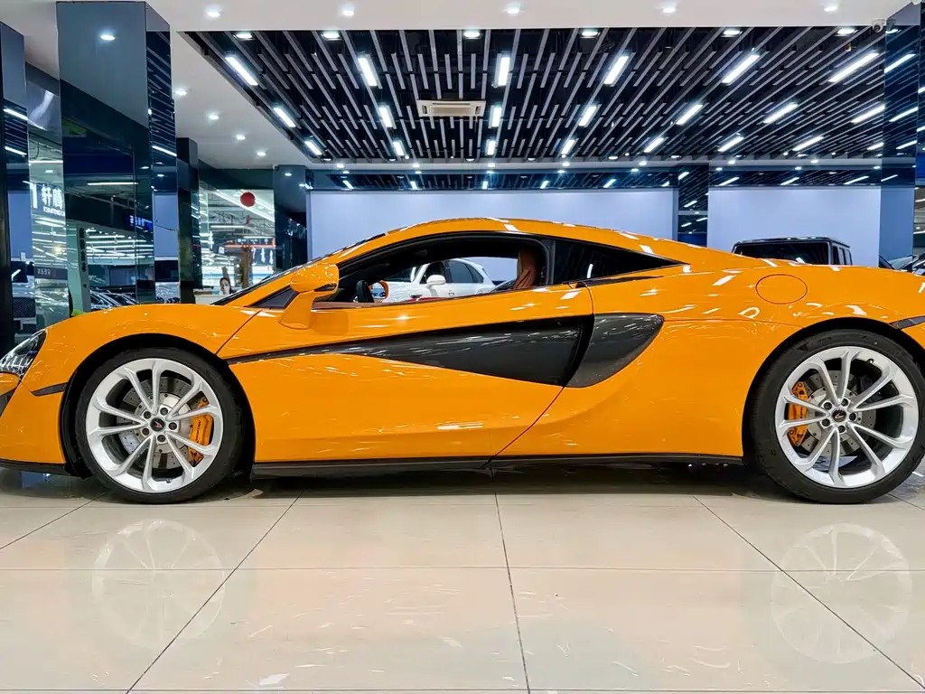 McLaren 540C 2017 — фото 3