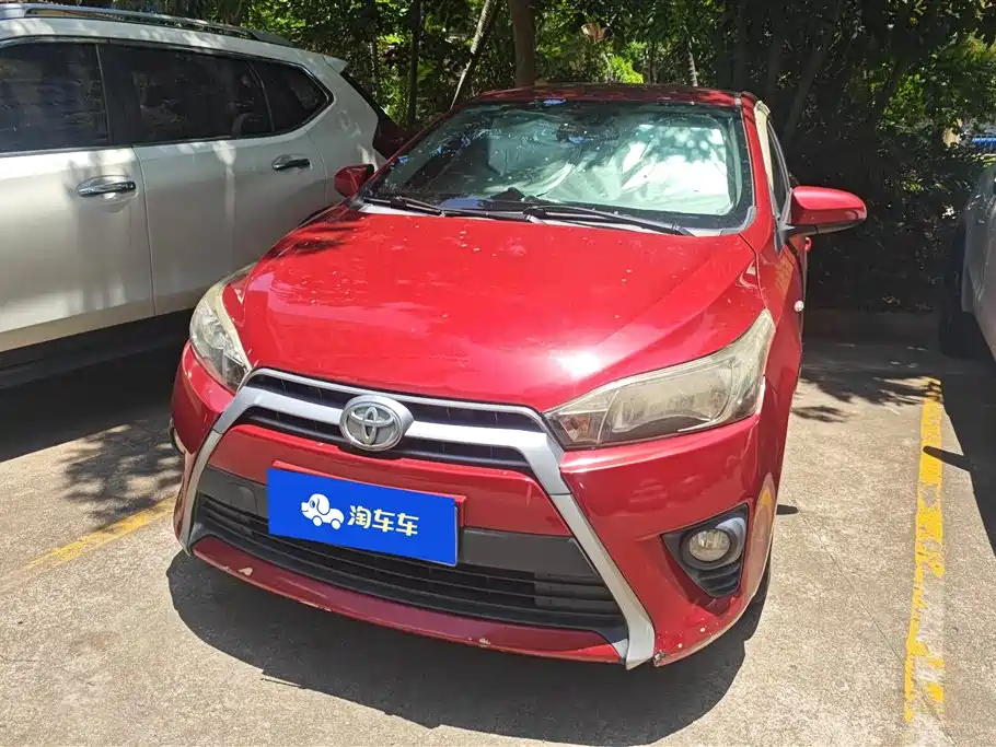 Toyota Yaris L 2014 — фото 1