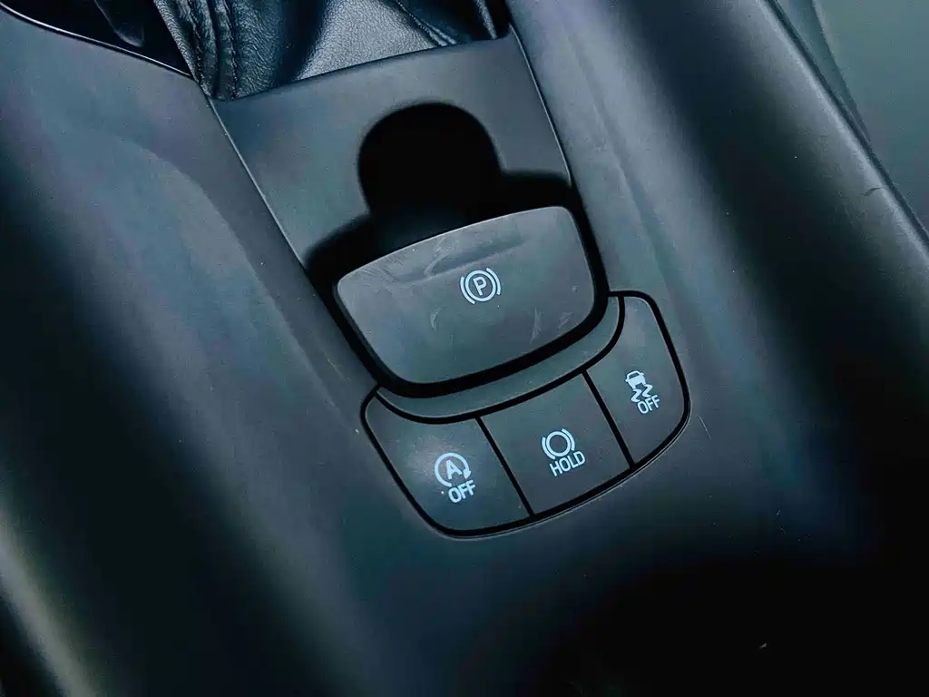Toyota IZOA 2022 — фото 18