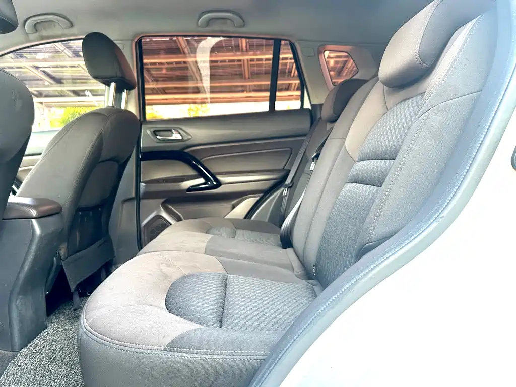 GAC Motor Trumpchi GS4 2016 — фото 13