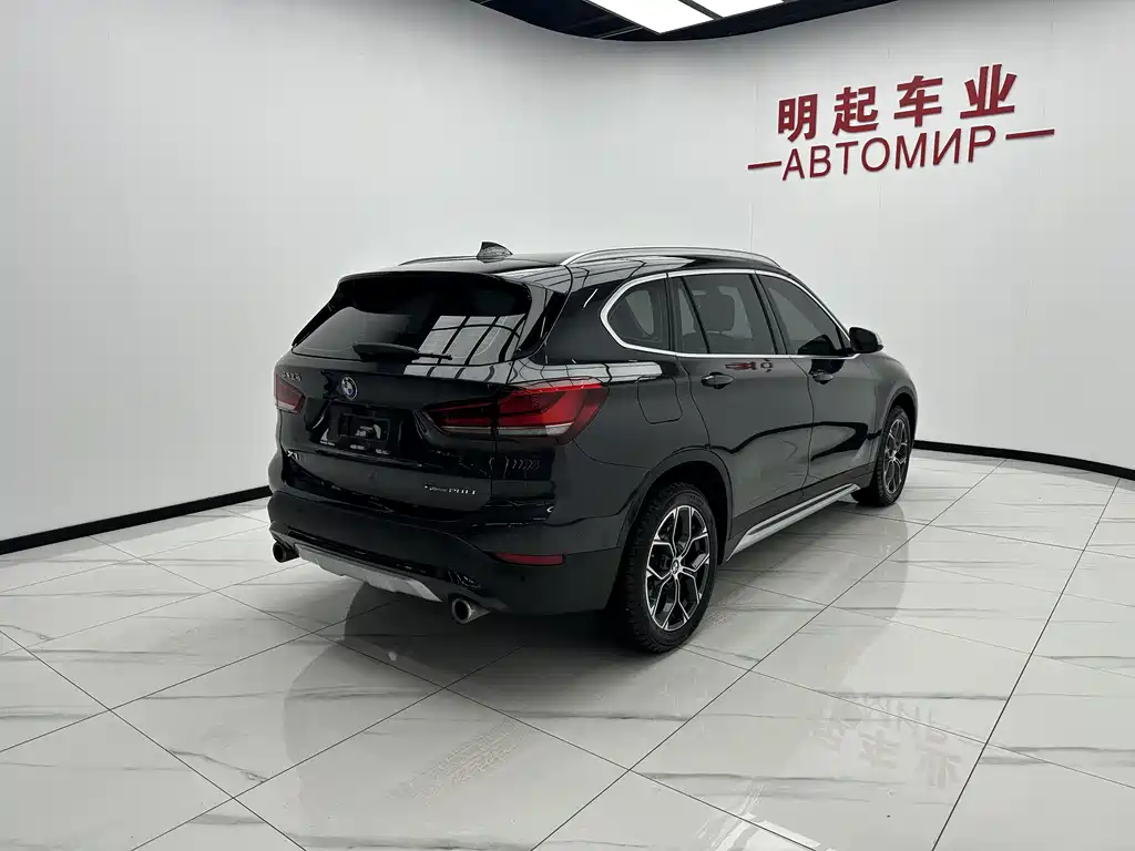 BMW X1 2022 — фото 9