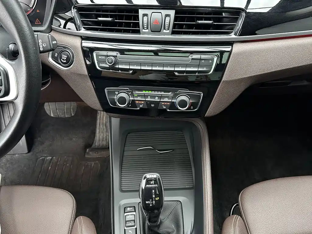 BMW X1 2022 — фото 14