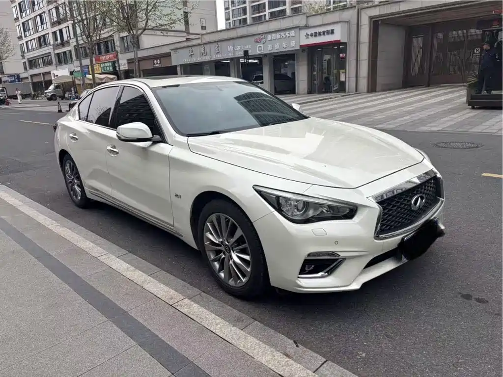 Infiniti Q50L 2019 — фото 3