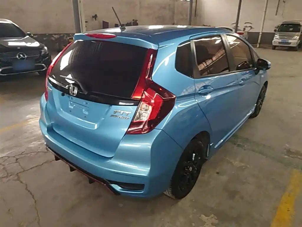 Honda Fit 2018 — фото 7