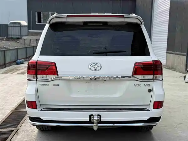 Toyota Land Cruiser 2014