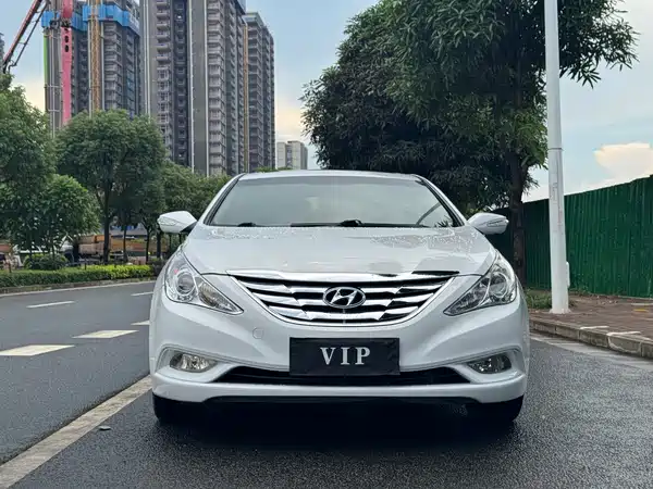 Hyundai Sonata 2013