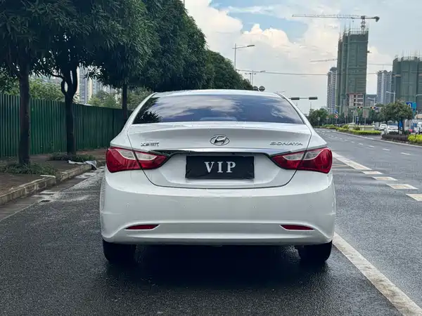 Hyundai Sonata 2013