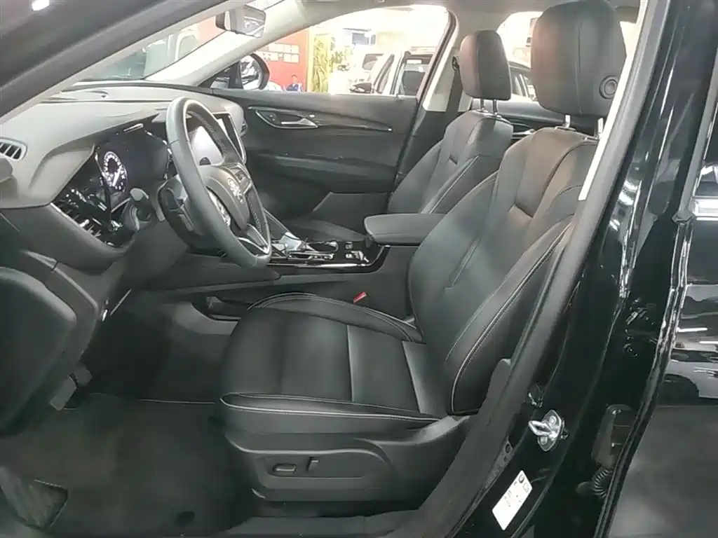 Buick Envision Plus 2023 — фото 15