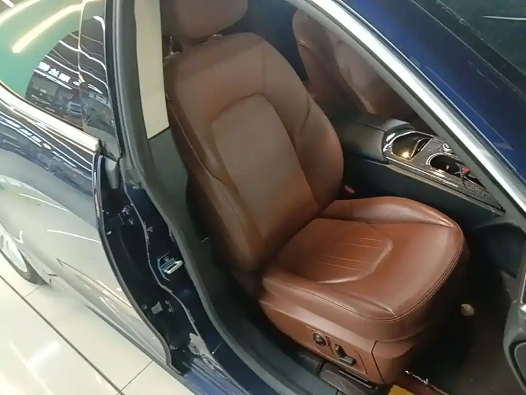 Maserati Ghibli 2017 — фото 20