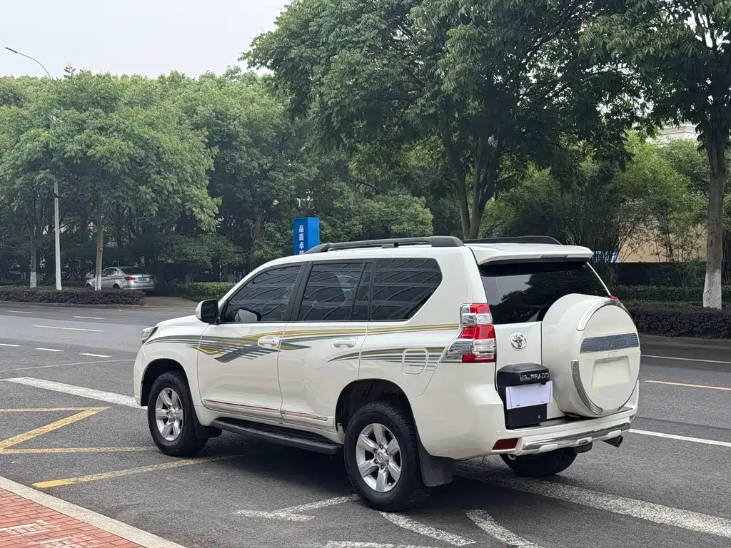 Toyota Prado 2014