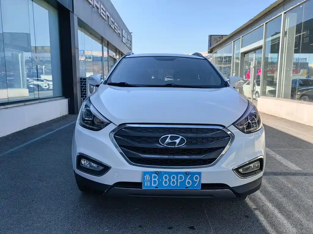 Hyundai ix35 2015 — фото 2