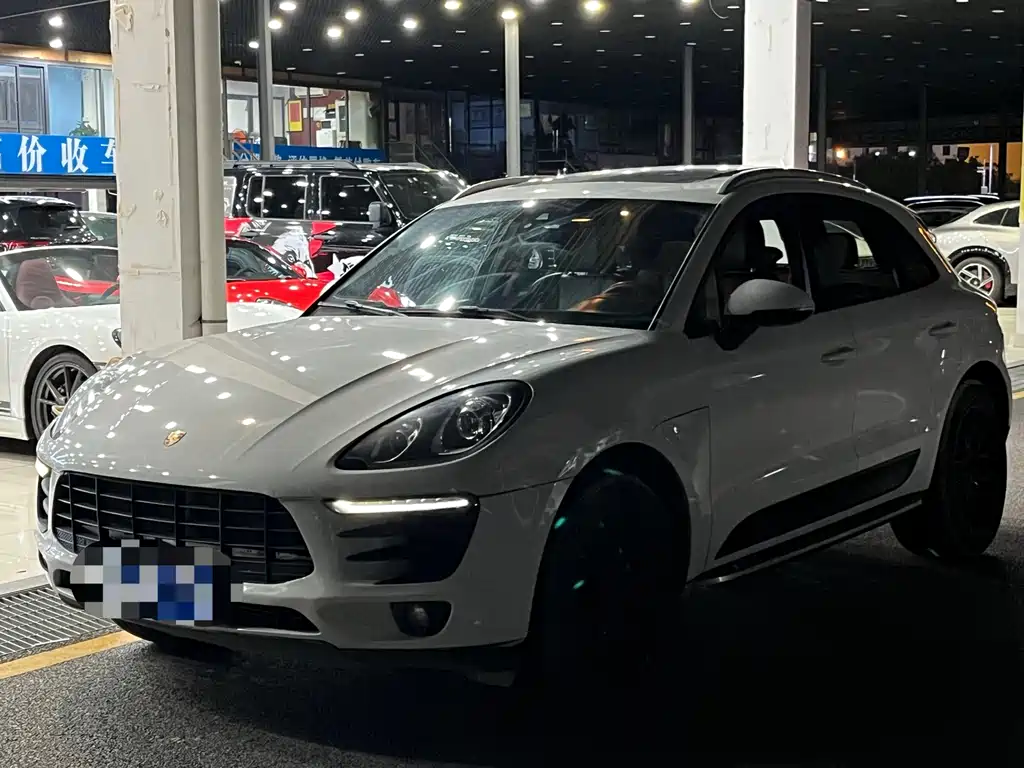 Porsche Macan 2016 — фото 1