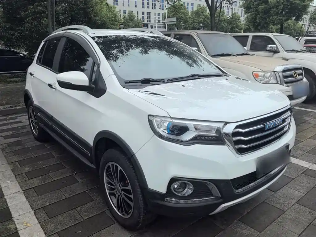 Haval H1 2016 — фото 4