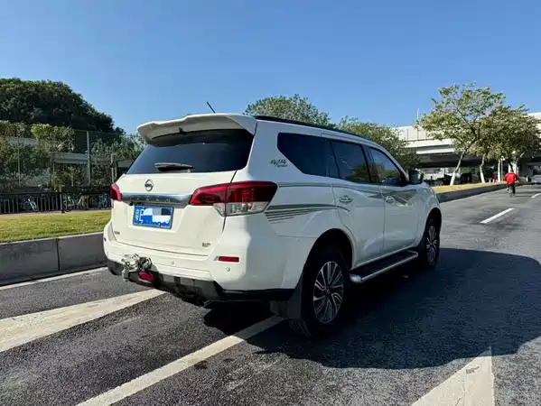 Nissan Terra 2020